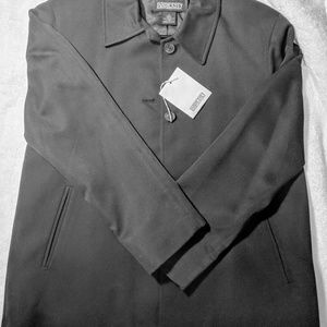 NWOT Lands End Lightweight Jacket Size 4P Black